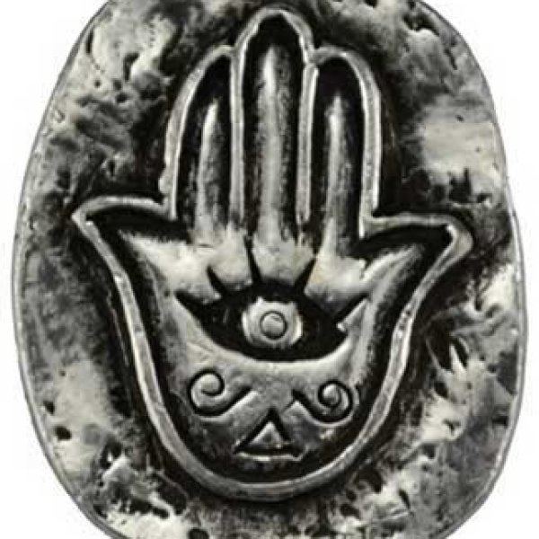 Hamsa pocket stone
