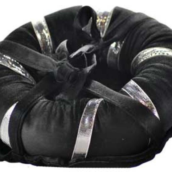 Cushion ball stand assorted colors