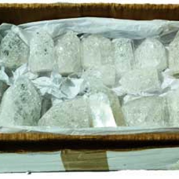 ~3# Flat of Cracked Quartz Points