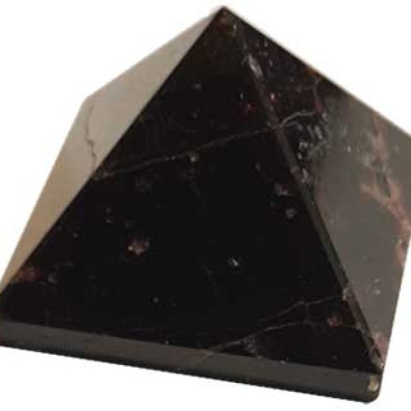 25-30mm Garnet pyramid