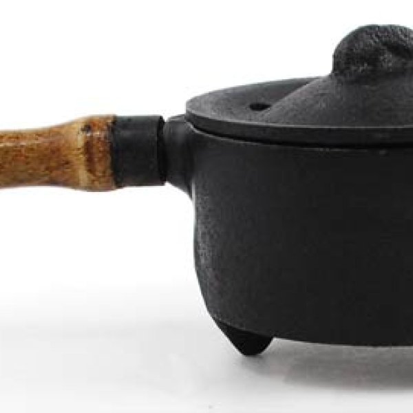Cast Iron Burner w/ Wooden Handle