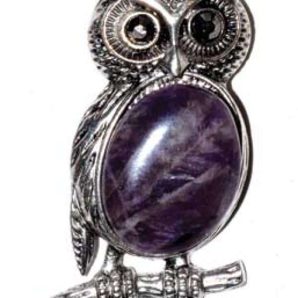 Owl Amethyst gemstone pendant