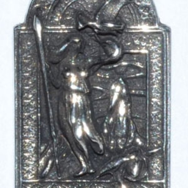 Morrigan pewter