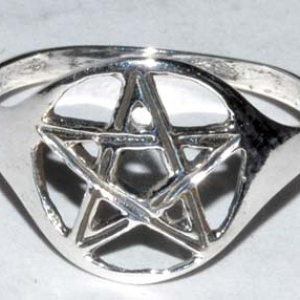Pentagram size 7 sterling