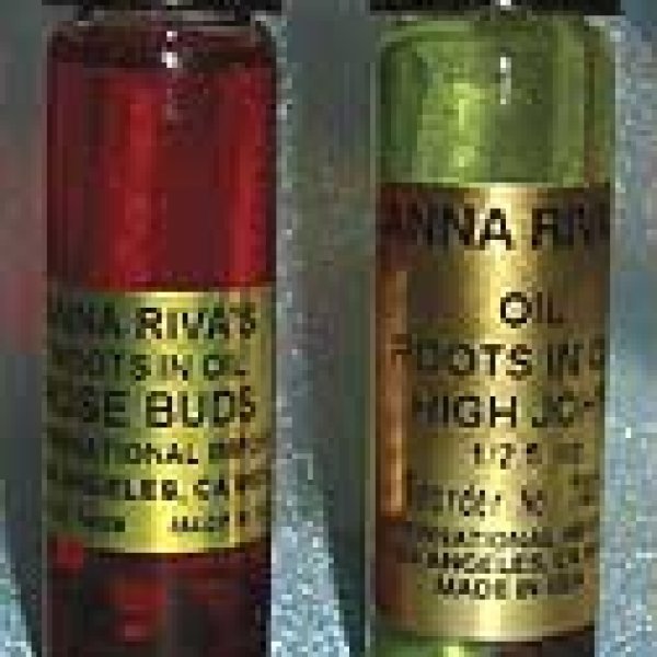 Haitian Love oil with root 4 dram