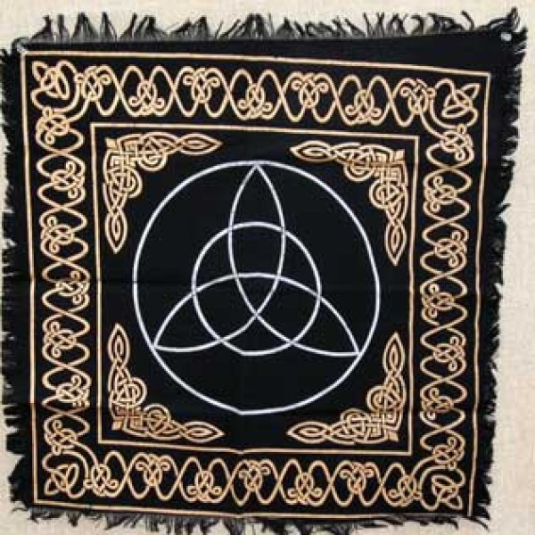 Triquetra altar cloth 24" x 24"