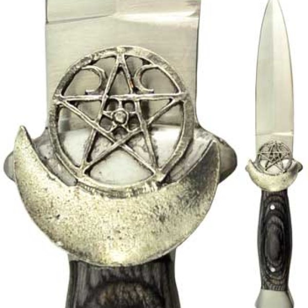 Hecates Winged athame