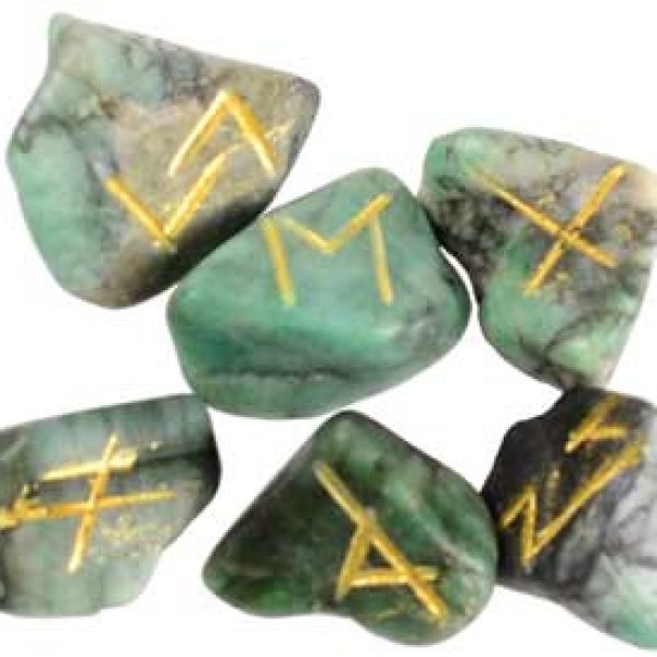 Emerald rune set